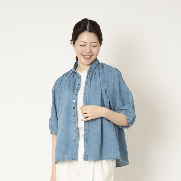 Brocante/グランシャツデニム ユーズド -細かいギャザーがたっぷり入っ