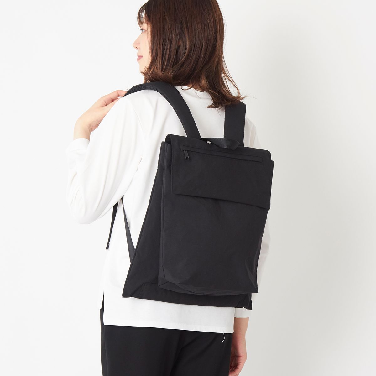 MAISON CANVVAS/PCもお弁当も入る撥水バックパック