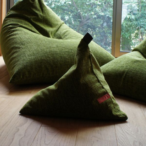 【ほぼ未使用】テトラグランデ ビーズクッション KOKE ビッグ 大東寝具 ほぼ未使用】テトラグランデ ビーズクッション KOKE ビッグ 大東寝具