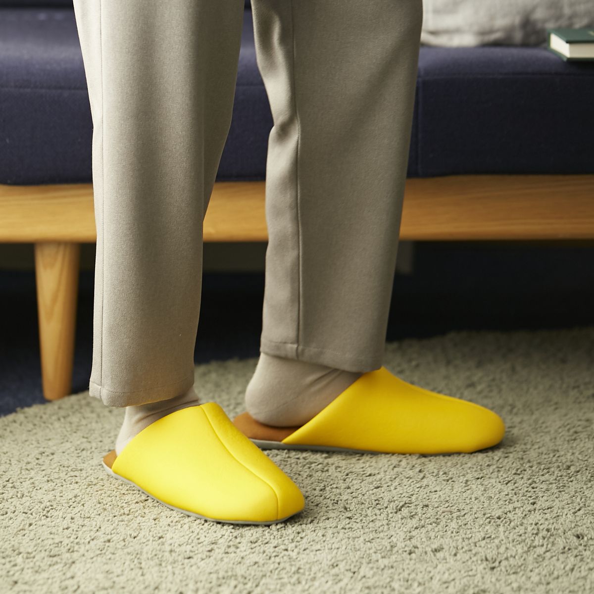 ABE HOME SHOES/ピタッとフィットするルームシューズ