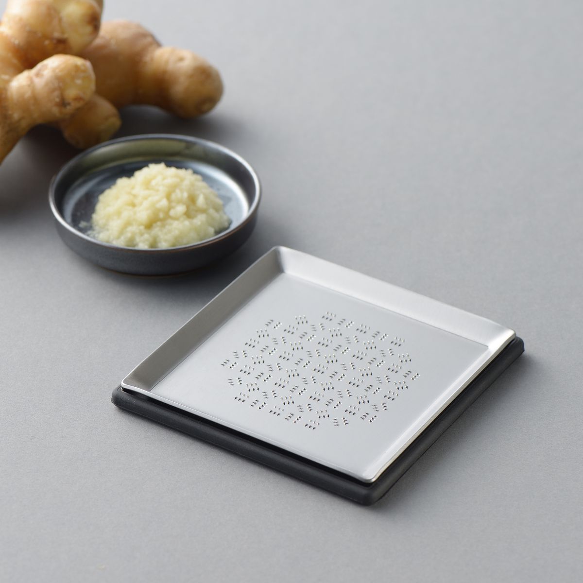 tsuboe/ツボエの極上おろし金 角皿