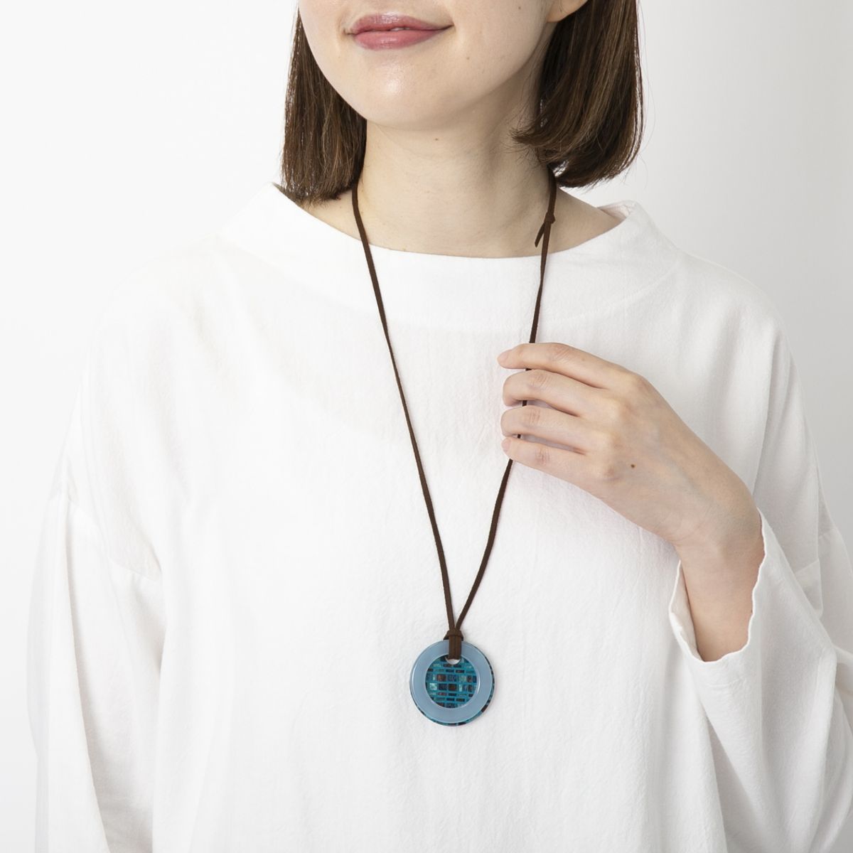 KISSO/ダブルサークルペンダントグラスホルダー