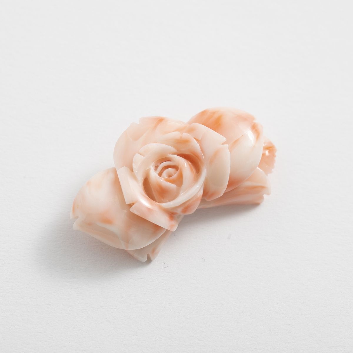 高知の珊瑚ブローチ小　薔薇G