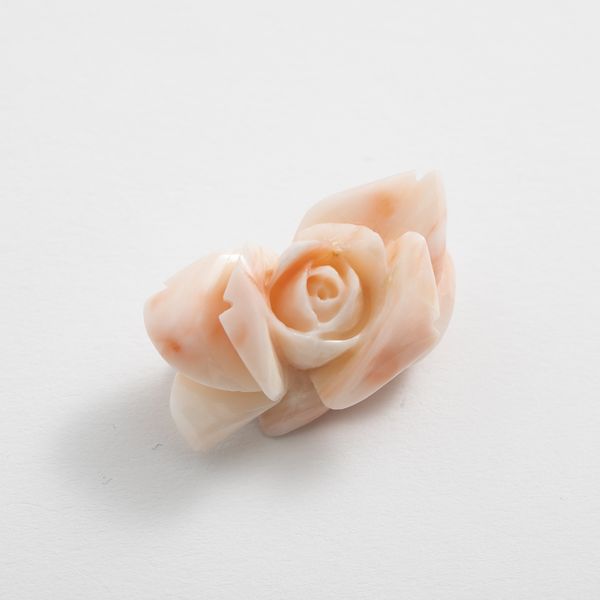 高知の珊瑚ブローチ小　薔薇L