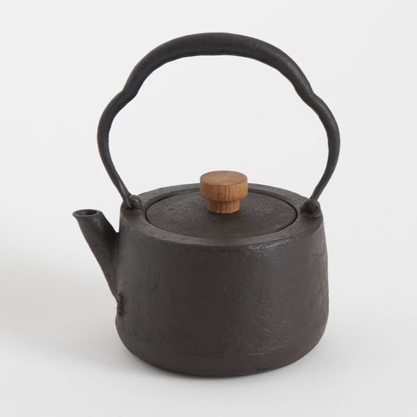 toki no niwa/寸胴鉄瓶 袋弦 -持ち手が熱くならない、お湯をまろやかに