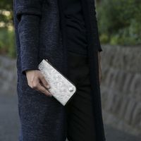 Neutral Gray/デイジーのL字ファスナー長財布