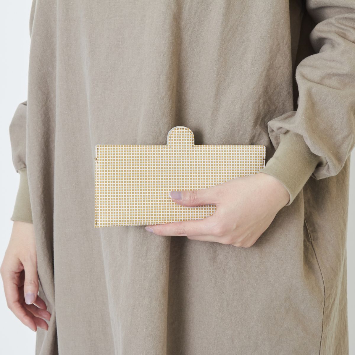 Neutral Gray/カージェ スリムロングウォレット