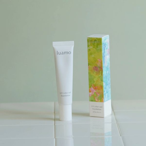 luamo/UVカラーヴェール ファンデーション -肌悩みをカバーしながら光
