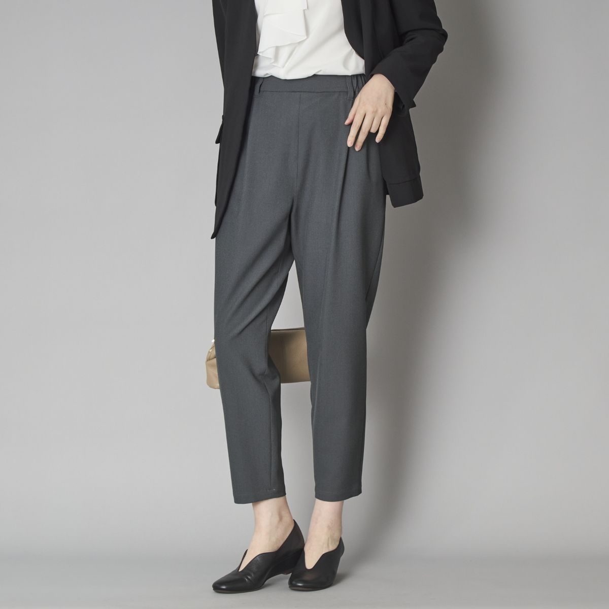 STELLA CIFFON/ウォッシャブルポリエステルテーパードパンツ