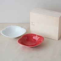 miyama./tamatsubaki（玉椿） 紅白平鉢揃