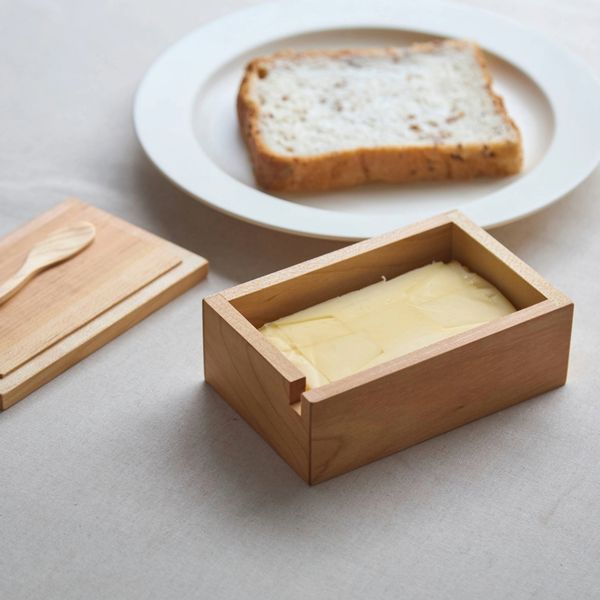 TOSARYU/桜バターケース -品質劣化を防いでくれる、木製のバターケース