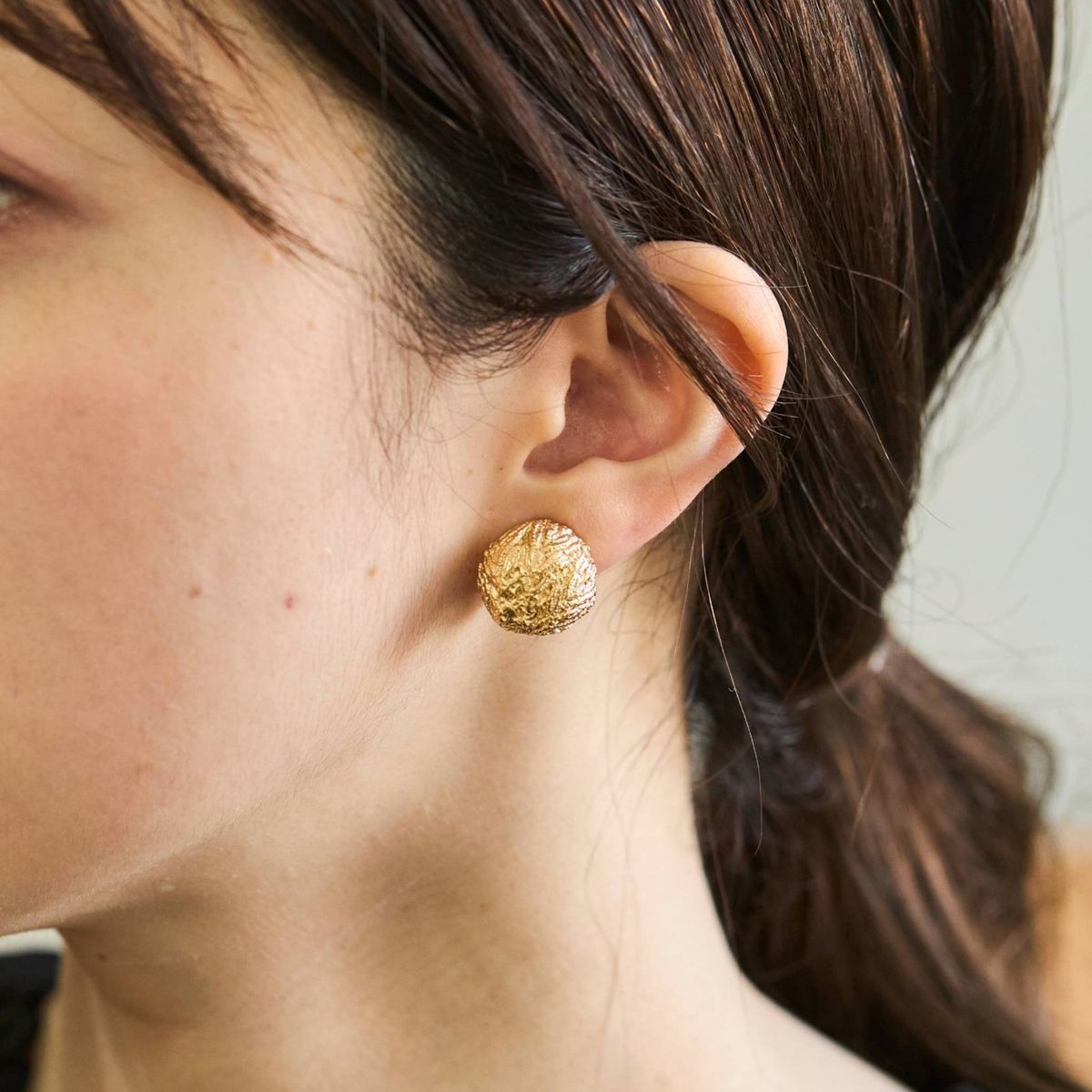 Ouca/レーステクスチャードームイヤリング