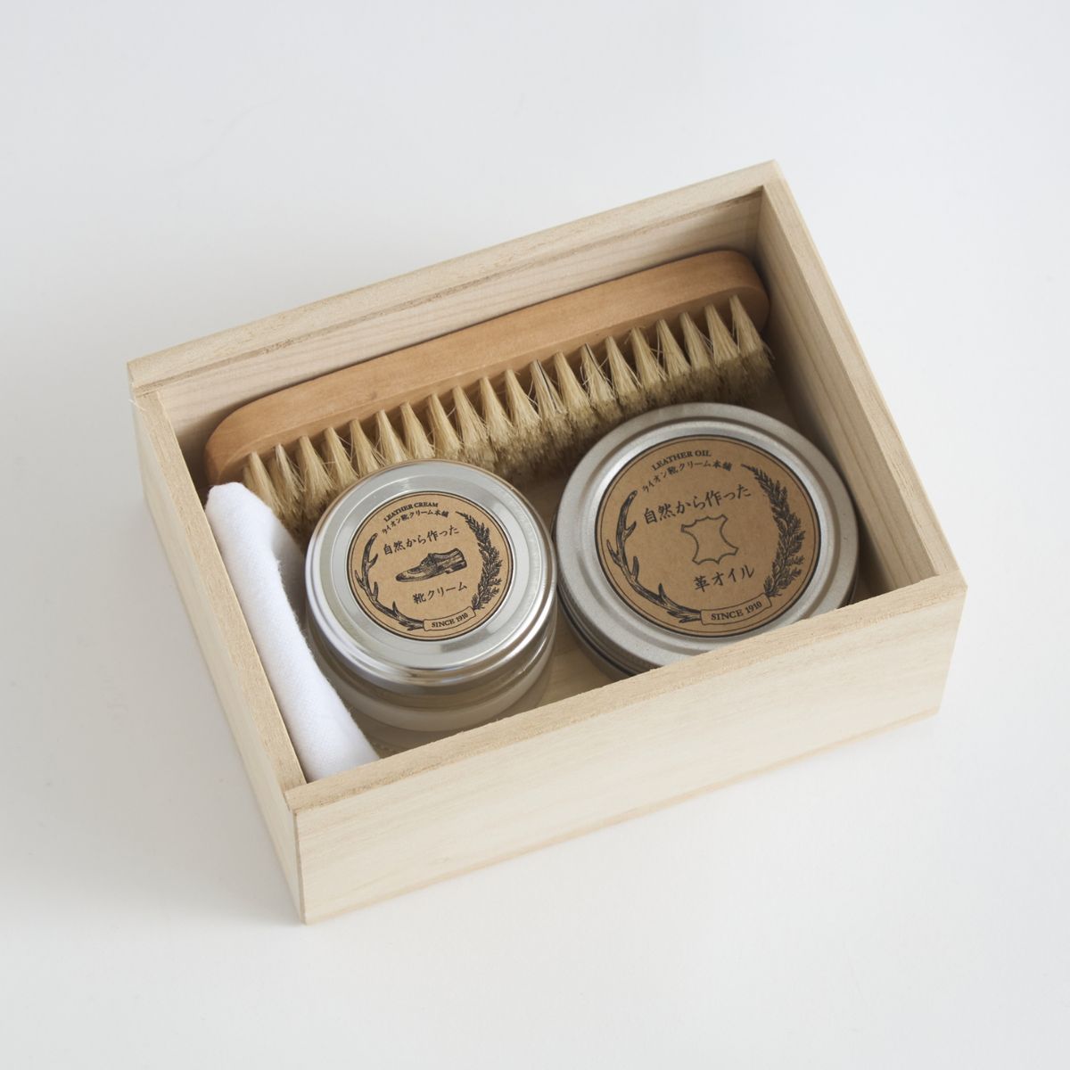 ライオン靴クリーム本舗/自然から作ったケアセット