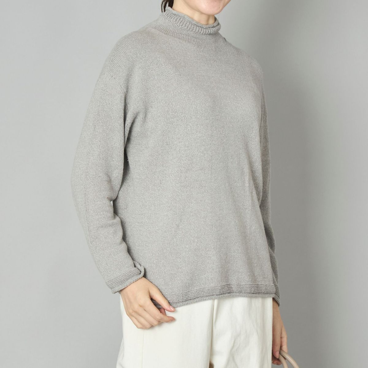 to touch/シルクコットンタートルニット