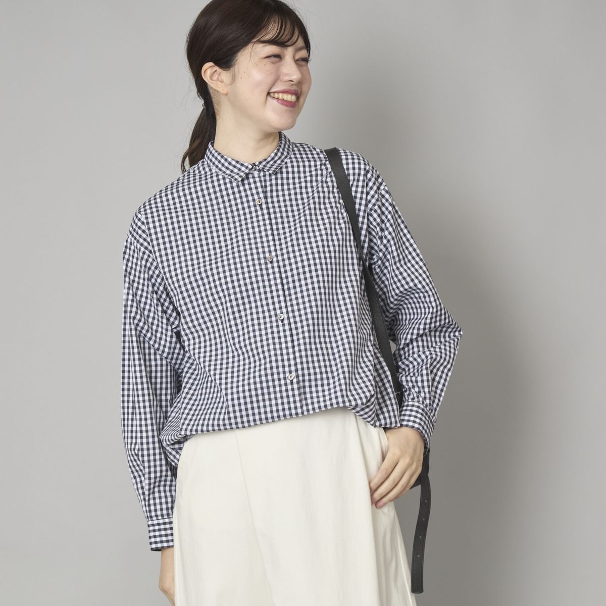 Lelill/THE BASIC SHIRTS