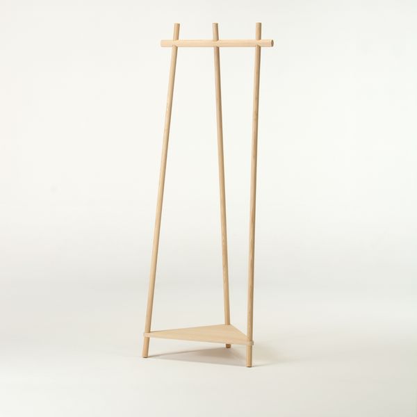 cosine/Tepee コーナーラック ナチュラル -玄関や部屋の角に置けるから
