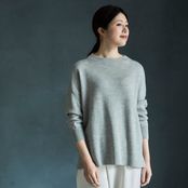 Super 120’ｓ五泉ニットのプルオーバー