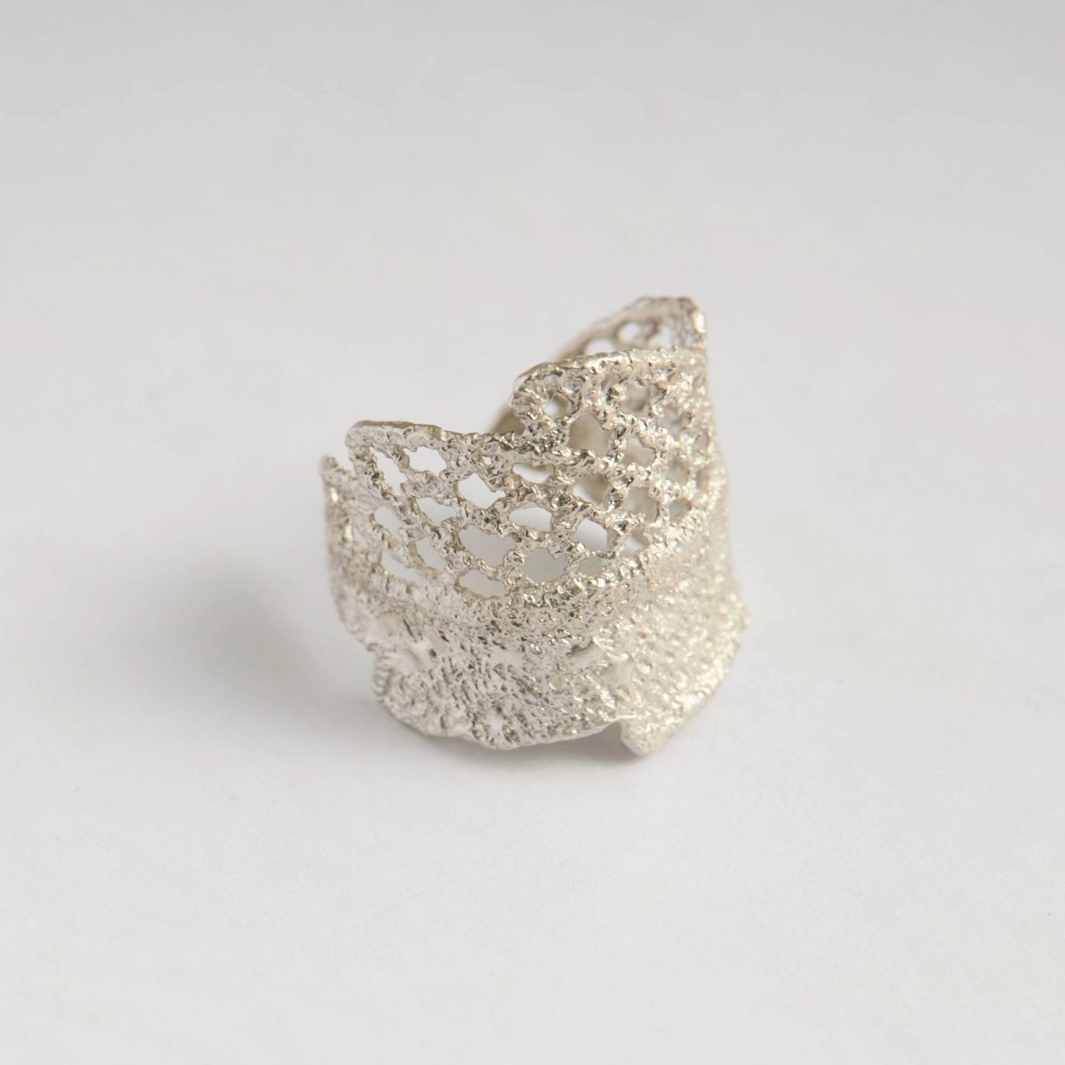 ichinose naomi/リング aoki