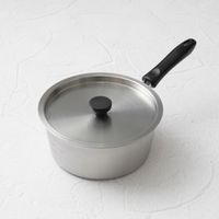 Three Snow 新越ワークス/そそぎ上手片手鍋20cm（目盛付）