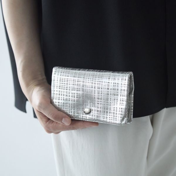 Neutral Gray/ネット ショートウォレット -フリーポケットが使いやすい