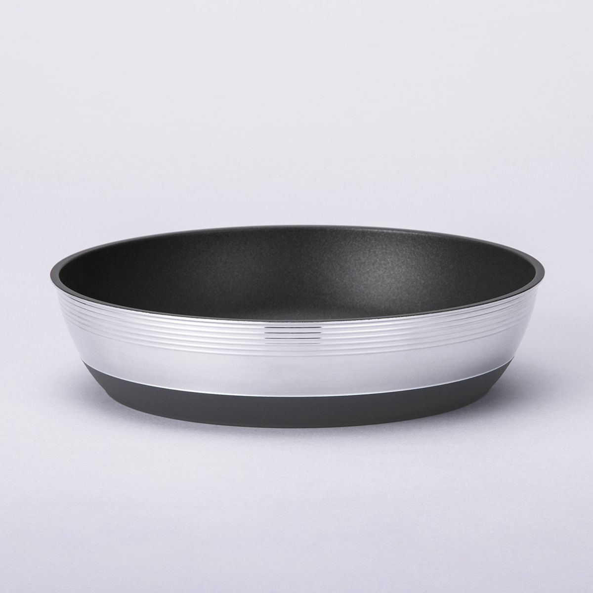 北陸アルミニウム/CAST VARIUS IH対応フライパン 26cm