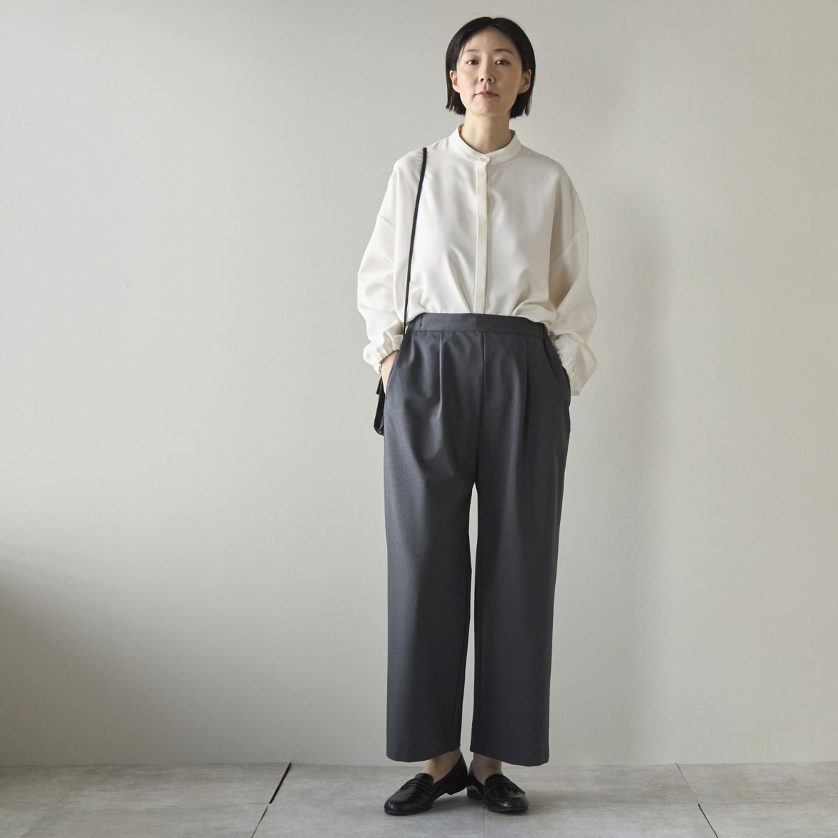 Kilka/ONとOFFをつなぐ、よく伸びる楽ちんパンツ