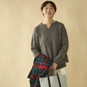 SAIFUKU/ウール100%アラン柄プルオーバー　キーネック