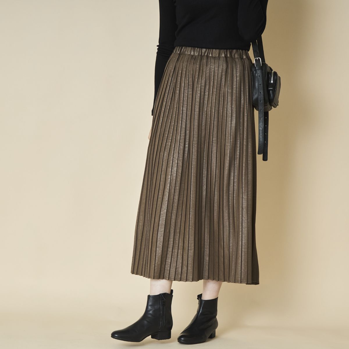 sosotto/レザー調切り替えプリーツスカート