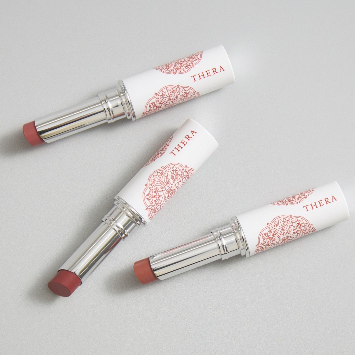 THERA/日本の美人紅