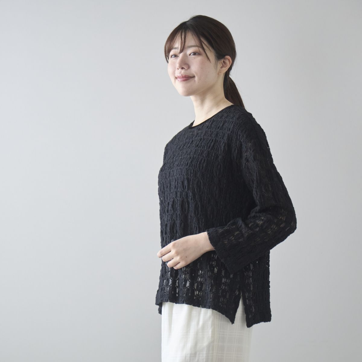 denicher/フラワーストレッチレース　プルオーバー