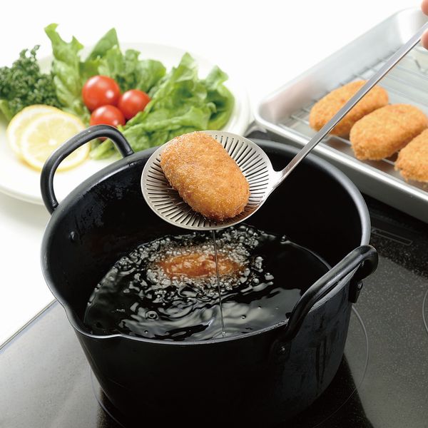 Three Snow 新越ワークス/油切れの良いカス揚げ -細長い穴で油切れが