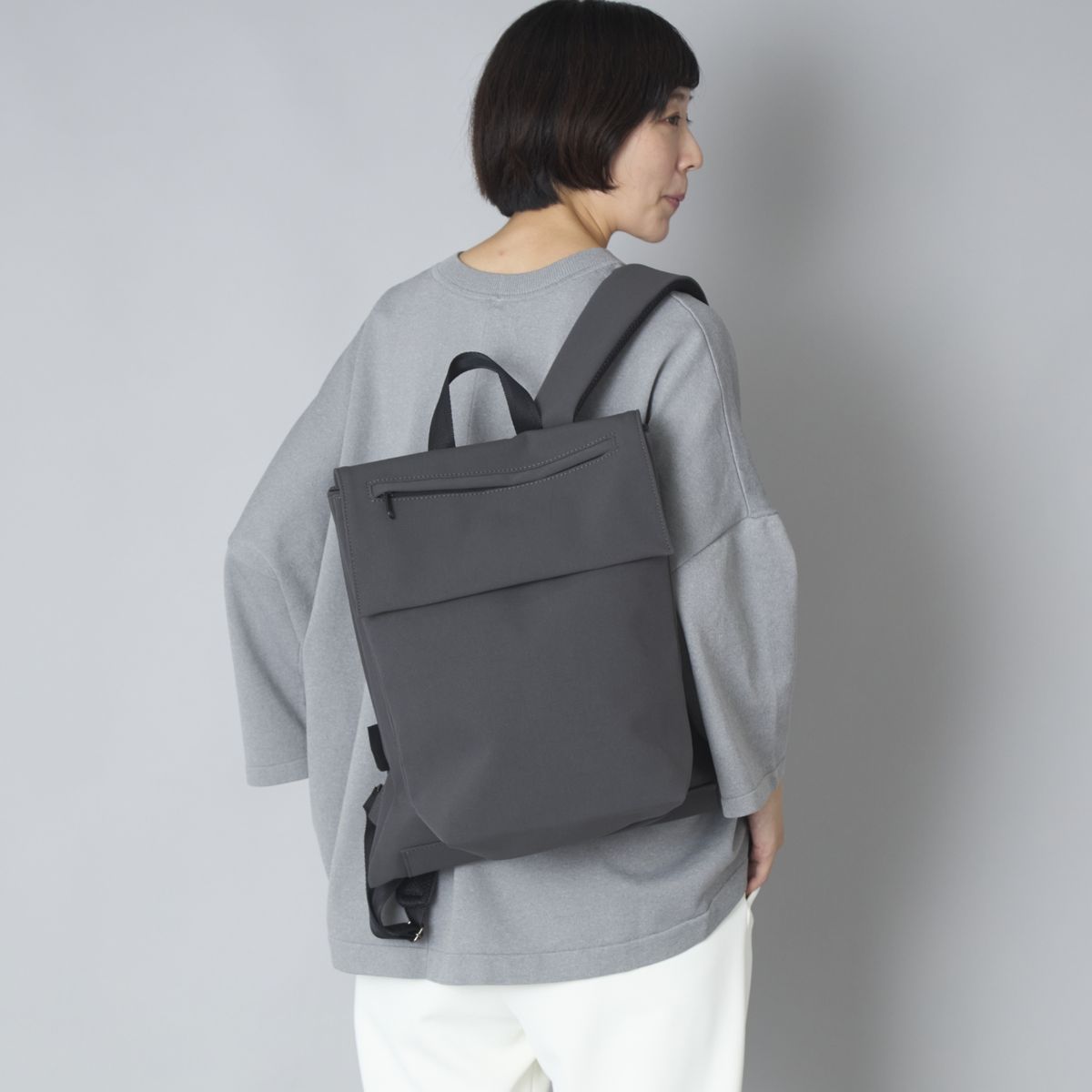 MAISON CANVVAS/3LAYER PCもお弁当も入る撥水バックパック