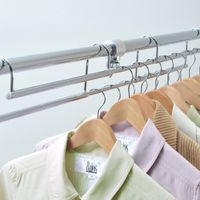 伸縮式衣類収納アップハンガー 60-90cm