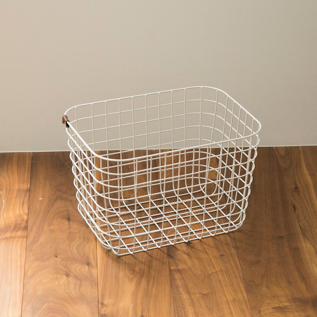 MOHEIM/WIRE BASKET ホワイト M