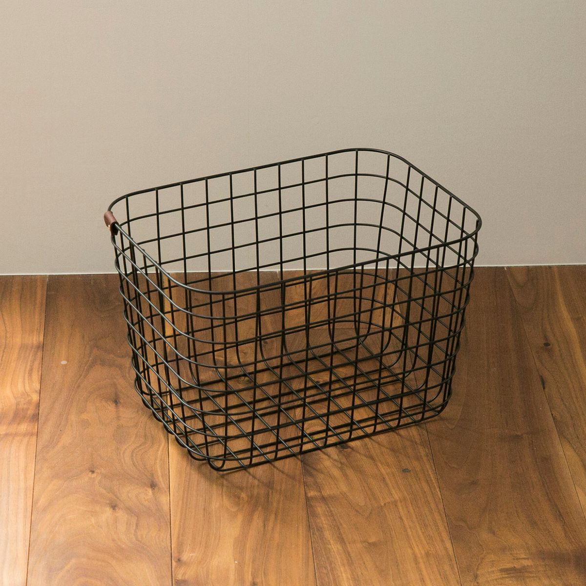 MOHEIM/WIRE BASKET ブラック M