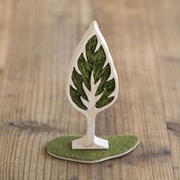 ナカヤマサトシ/壁掛けオブジェ しずく形の木