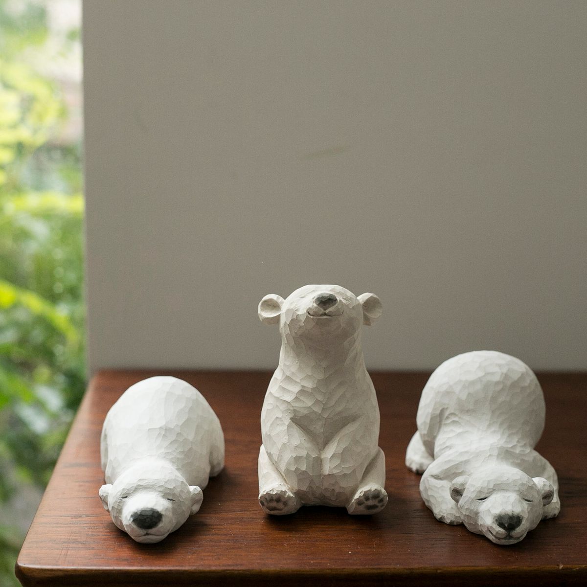 鈴木彫刻所/シロクマ 小