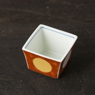 幸楽窯 錦赤濃金銀日月 角小付 -ハレの日の食卓に！上品な角鉢