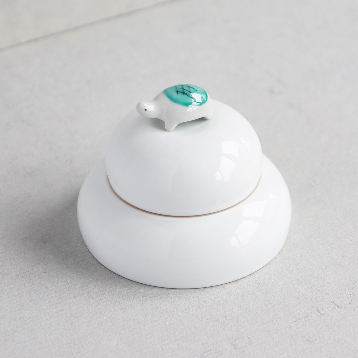 うつわになる鏡餅