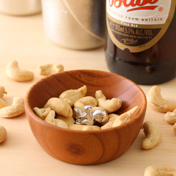 SHIROKANE/りすのナッツプール -美しいケヤキの器に愛らしいりすが