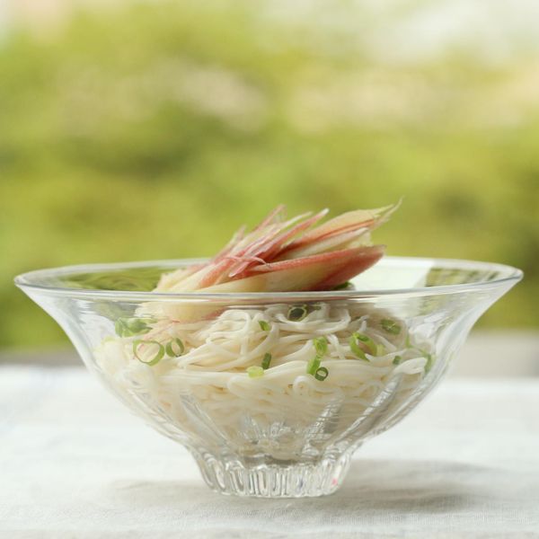 ヒロイグラススタジオ/モール鉢 クリア -何を盛りつけても美しく決まる