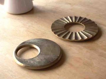 FUTAGAMI/鍋敷き 太陽