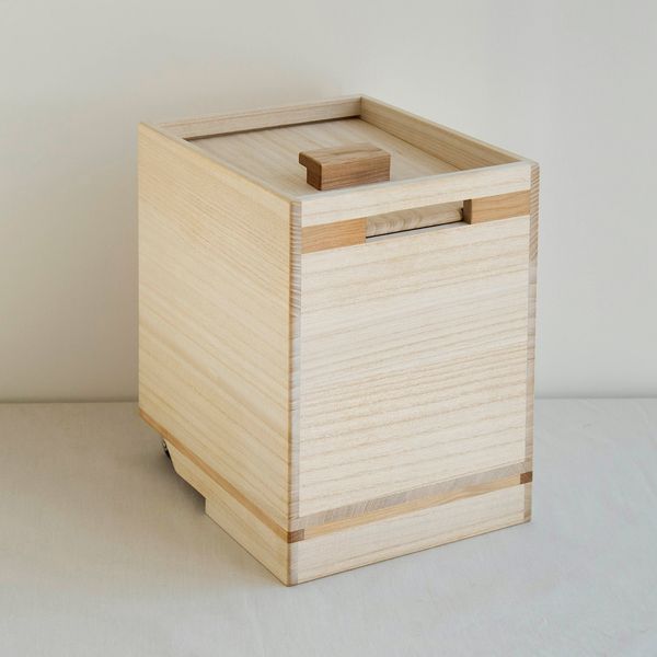 増田桐箱店/米櫃 5kg キャスター付き -気密性抜群でお米をおいしく保管