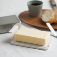 EAトCO/Butter Case container