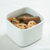 野田琺瑯/ホワイトシリーズ スクウェア M シール蓋付き