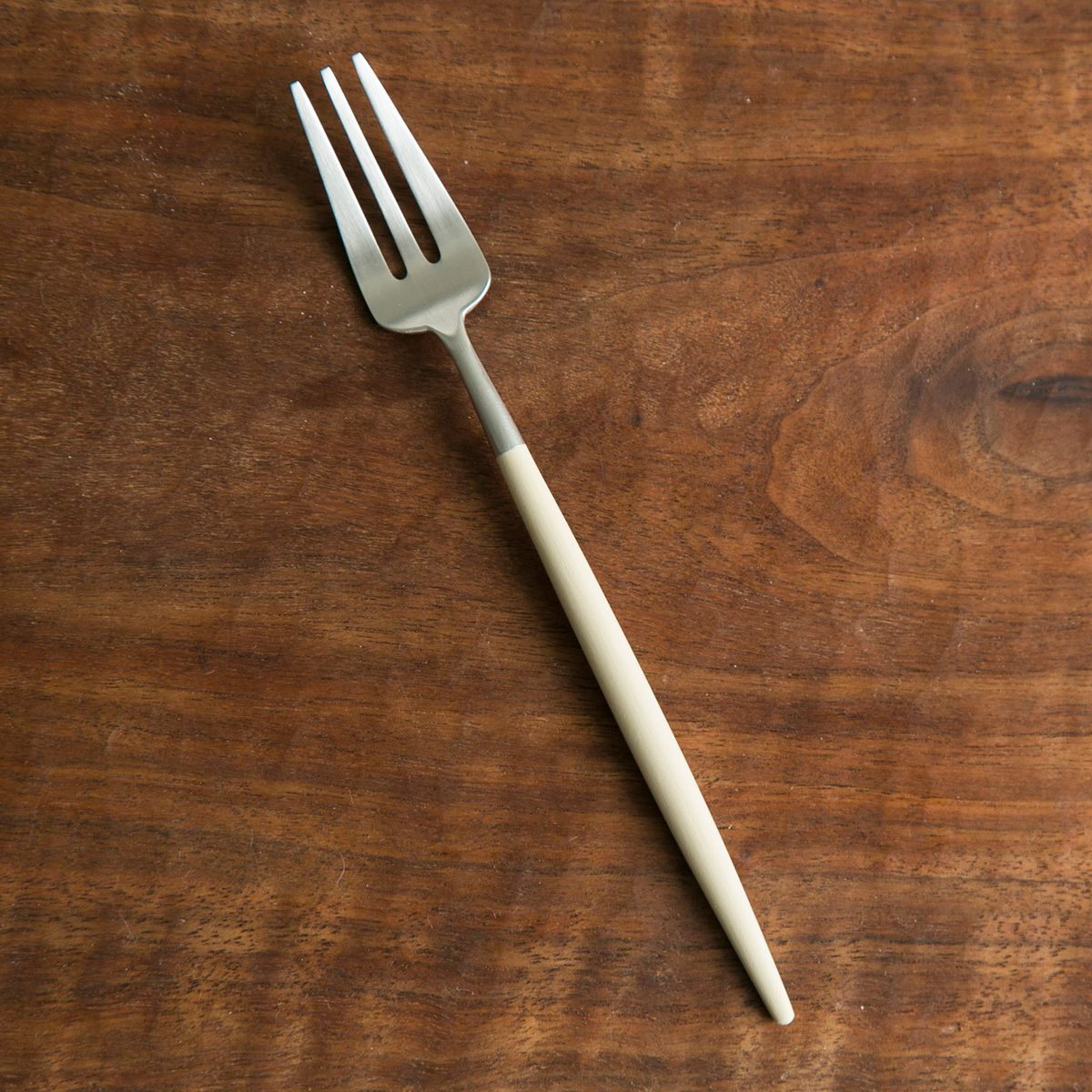 Cutipol/GOA ペストリーフォーク