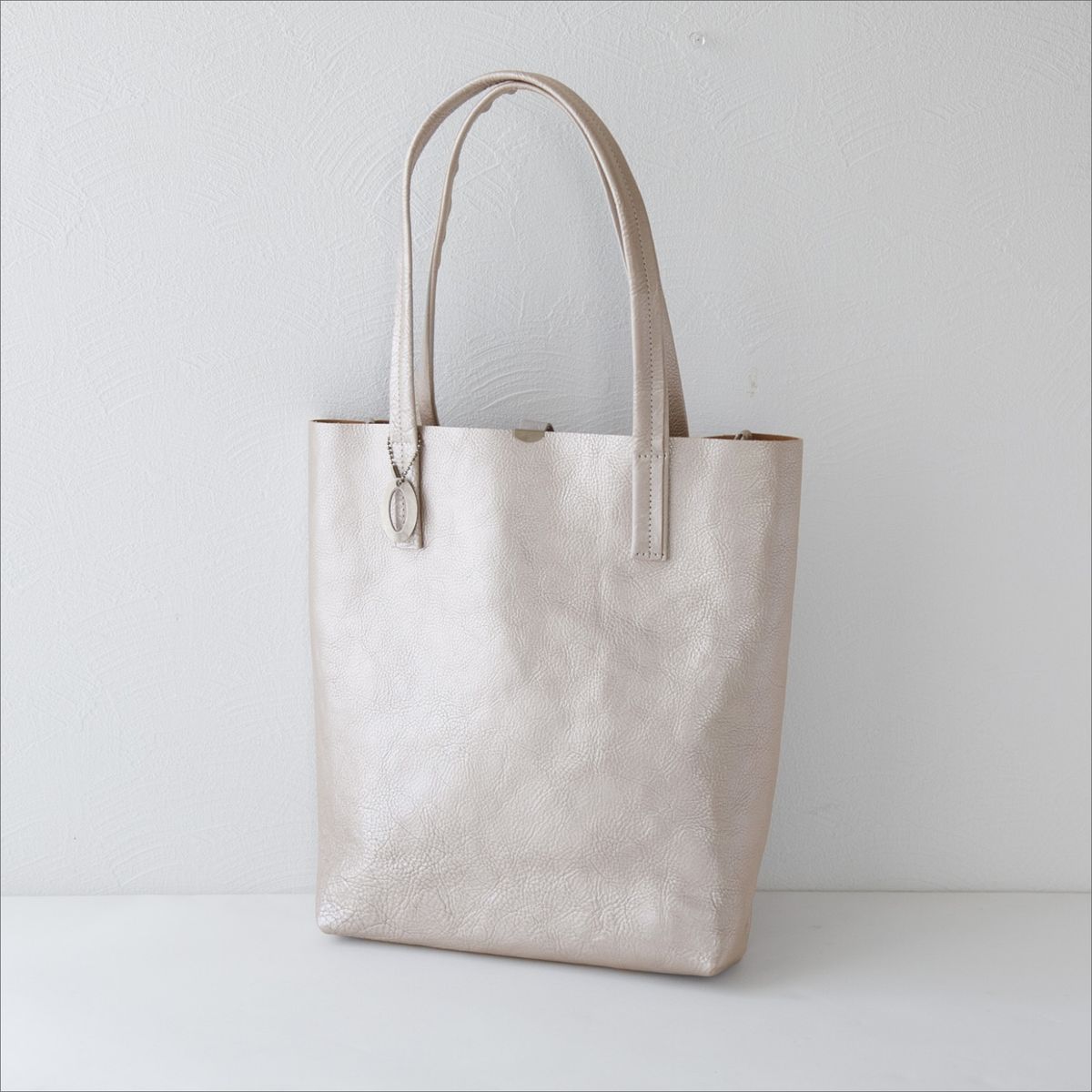 ANNAK/スリムトートバッグ