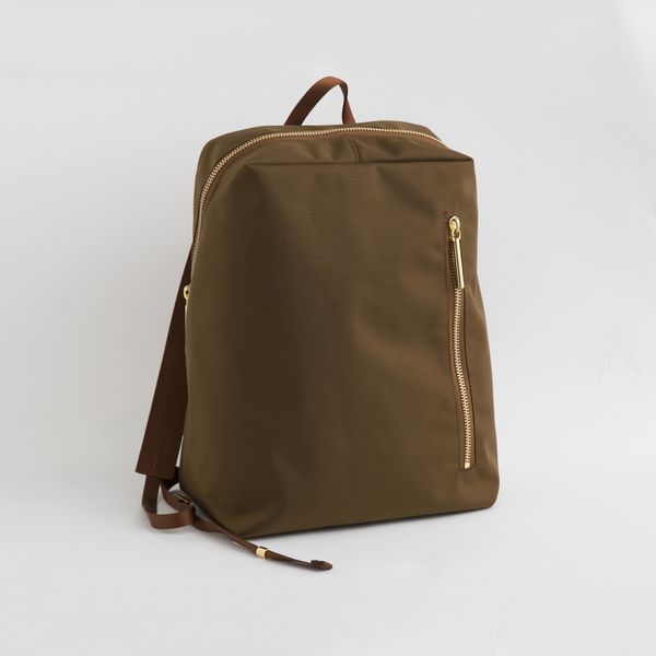 POMTATA/SLIG ナイロンリュック M