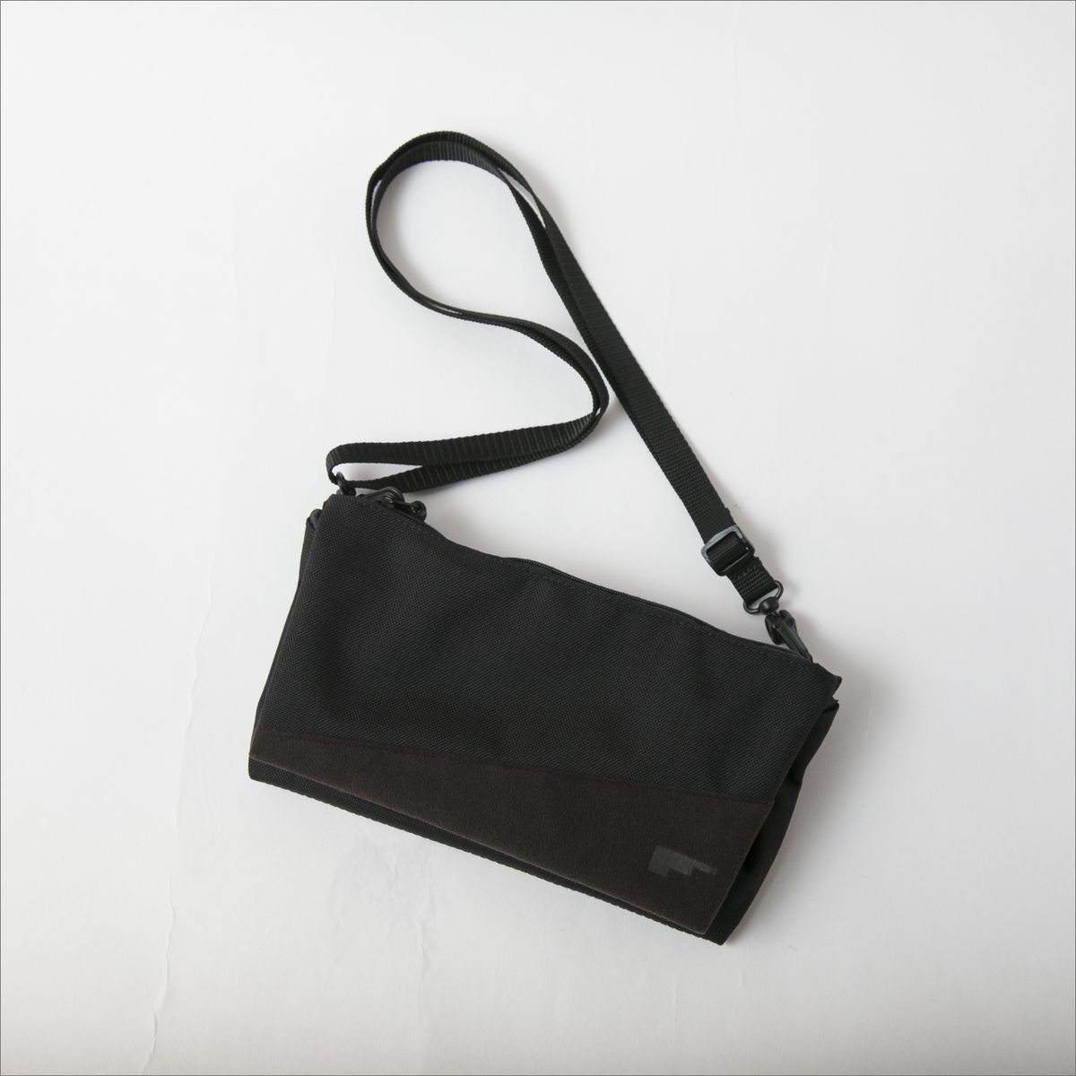 stairs design products/サコッシュVOYAGE