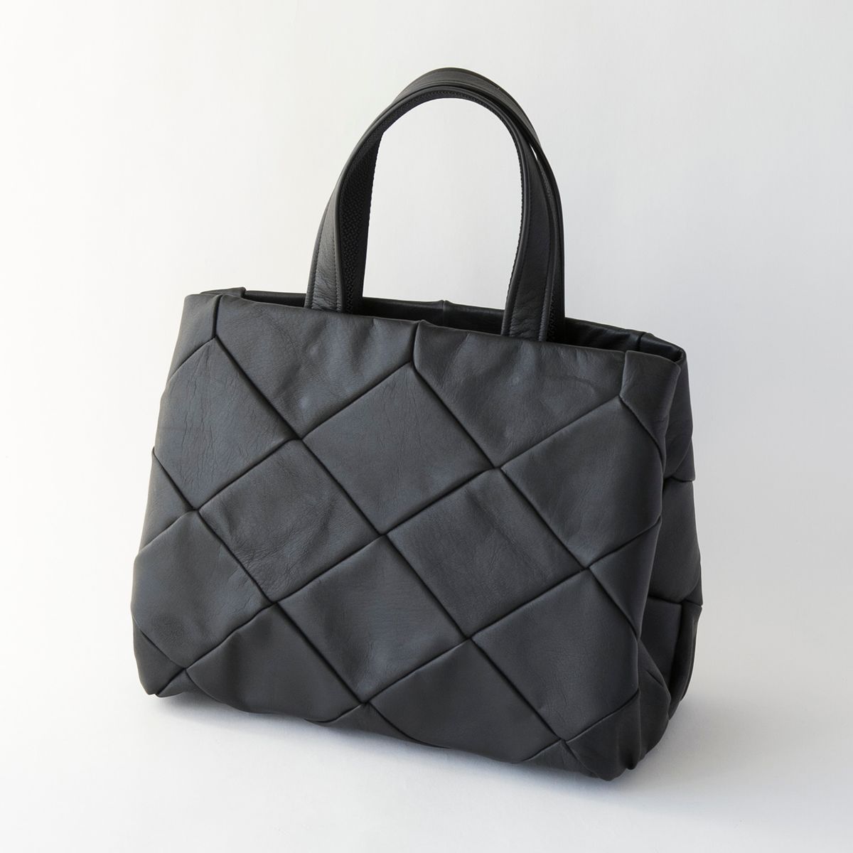 sunao/ハンドメイドバッグ Kaja レザー